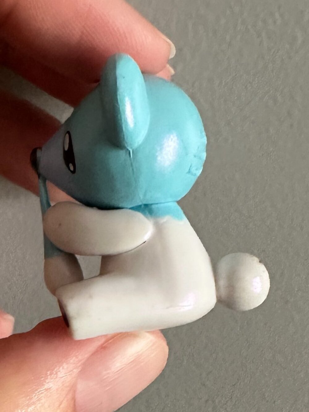 Pokemon Cubchoo Figure - Picture 3 of 7